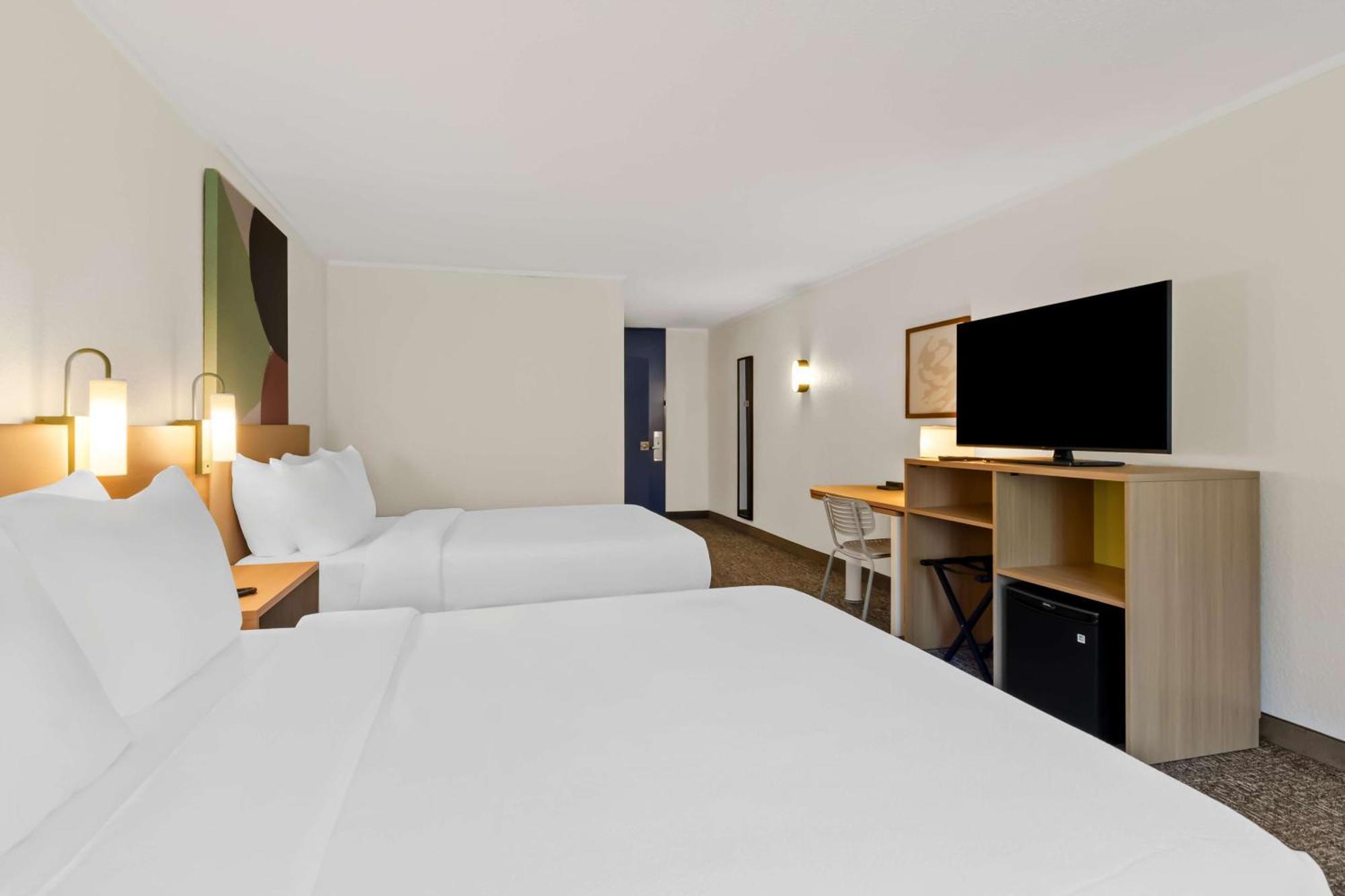 Spark By Hilton Daleville Roanoke North Экстерьер фото